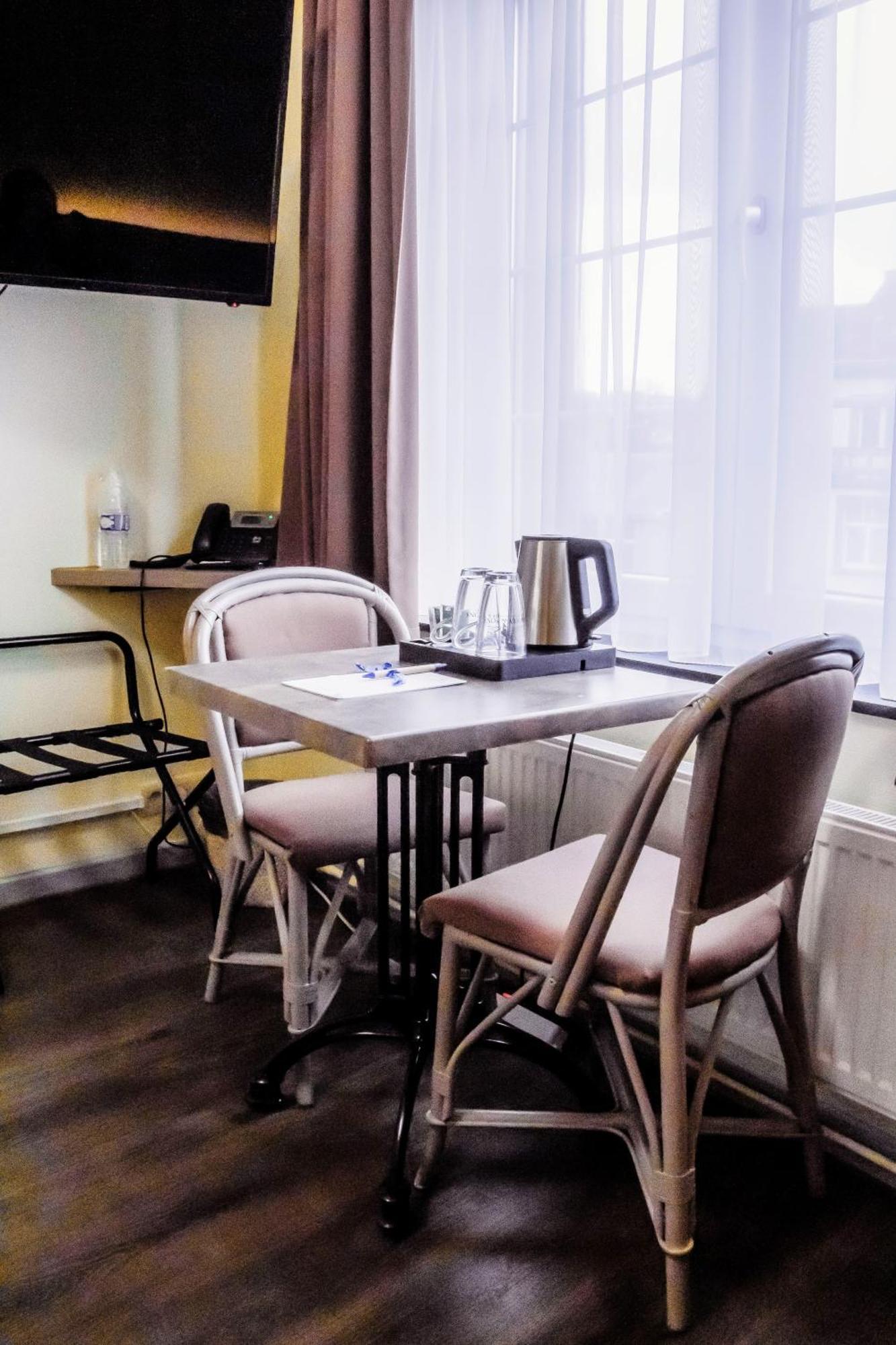 Hotel des Postes Houffalize Habitación foto