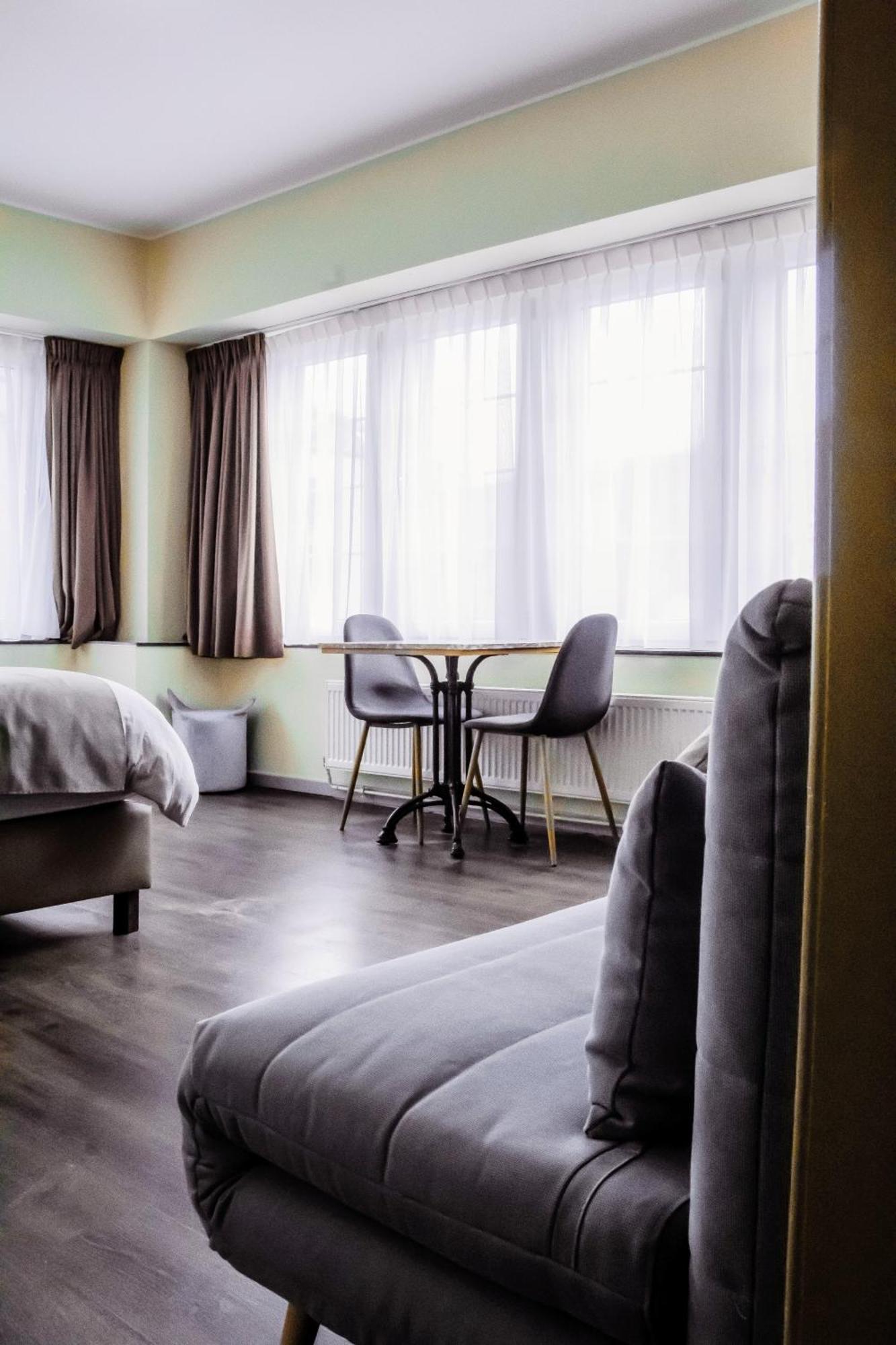 Hotel des Postes Houffalize Habitación foto